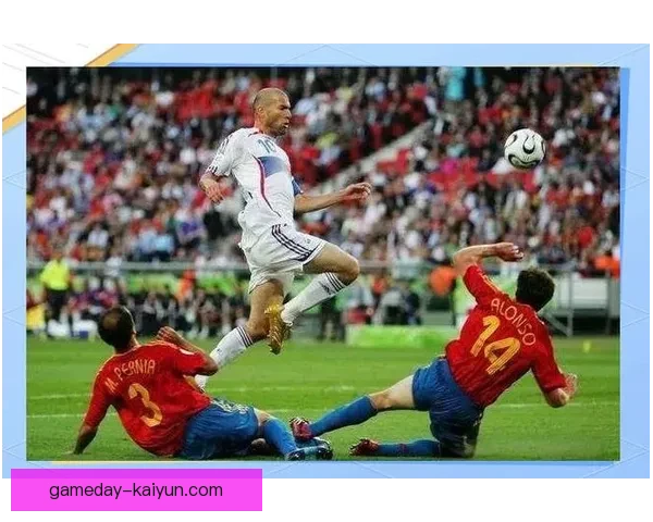 齐达内进攻端表现 齐达内进攻端表现